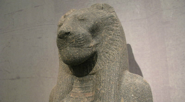 sekhmet_-_warrior_goddess_of_upper_egypt-_1391-1353_bc_3210670010